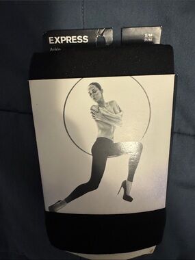 Express Women’s Ankle Black Legging